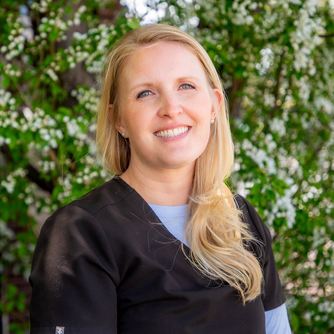 Dr. Tara Gilbreath